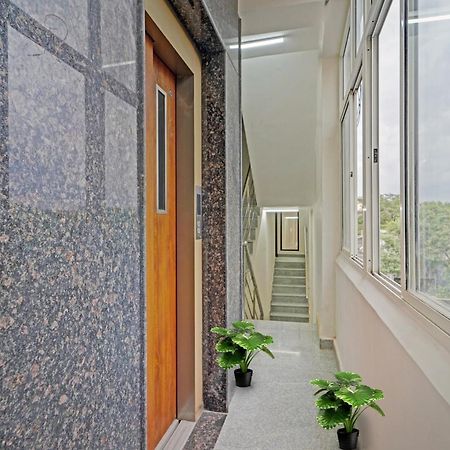 Townhouse 1096 Hotel Redfox Nungambakkam Chennai Eksteriør billede
